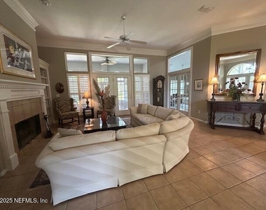 233 Marshside Drive - Photo Thumbnail 7