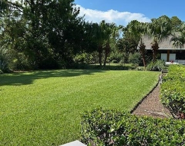 233 Marshside Drive - Photo Thumbnail 2