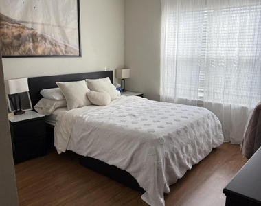 7701 Timberlin Park Boulevard - Photo Thumbnail 4