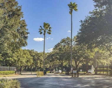 7701 Timberlin Park Boulevard - Photo Thumbnail 16