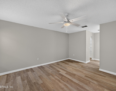 1845 Saga Court - Photo Thumbnail 16