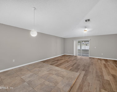 1845 Saga Court - Photo Thumbnail 10