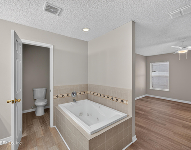 1845 Saga Court - Photo Thumbnail 20