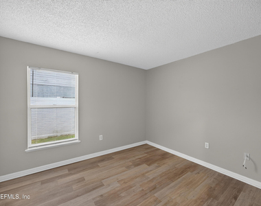 1845 Saga Court - Photo Thumbnail 26