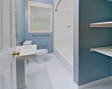 6413 Colgate Road - Photo Thumbnail 15