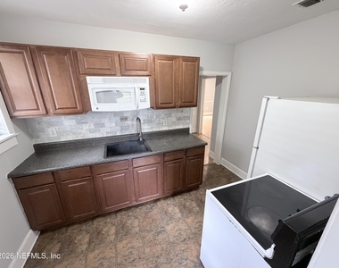 5324 Fremont Street - Photo Thumbnail 5