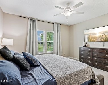 3956 Bloomfield Court - Photo Thumbnail 15