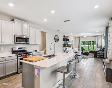 3956 Bloomfield Court - Photo Thumbnail 11