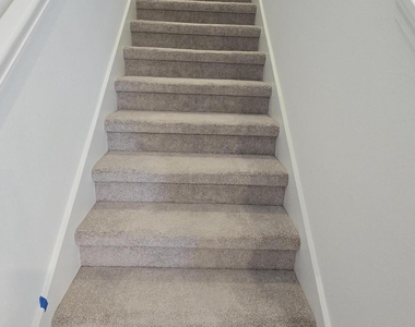 6821 Gable Grove Avenue - Photo Thumbnail 8