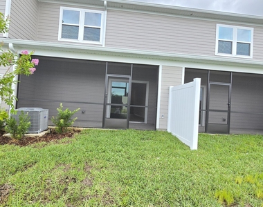 6821 Gable Grove Avenue - Photo Thumbnail 12