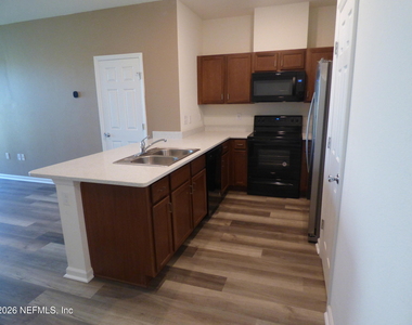 7876 Merchants Way - Photo Thumbnail 4