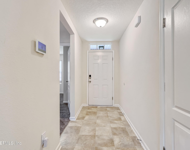 70 Cody Street - Photo Thumbnail 7