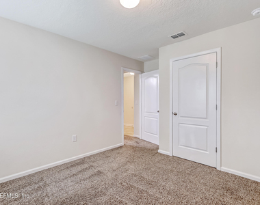 70 Cody Street - Photo Thumbnail 36