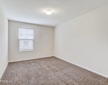 70 Cody Street - Photo Thumbnail 37