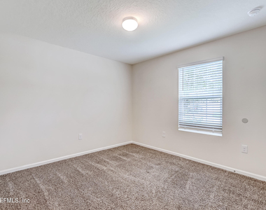 70 Cody Street - Photo Thumbnail 32