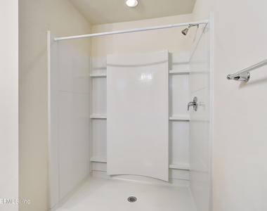 70 Cody Street - Photo Thumbnail 29