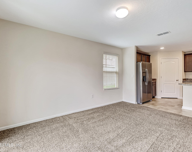 70 Cody Street - Photo Thumbnail 21