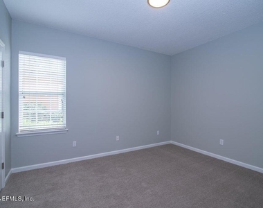 1579 Harrington Park Drive - Photo Thumbnail 23