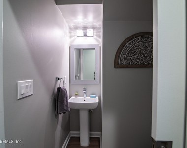 1579 Harrington Park Drive - Photo Thumbnail 22