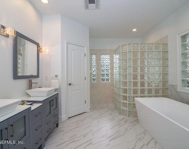 1579 Harrington Park Drive - Photo Thumbnail 20