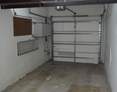 12301 Kernan Forest Boulevard - Photo Thumbnail 29
