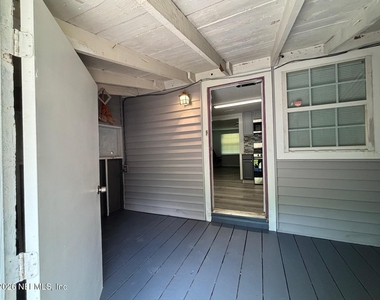 9454 Campus Avenue Avenue - Photo Thumbnail 16