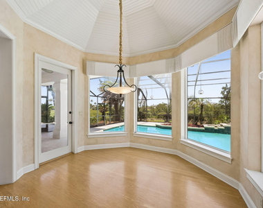 132 Lantern Wick Place - Photo Thumbnail 10