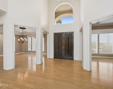 132 Lantern Wick Place - Photo Thumbnail 3