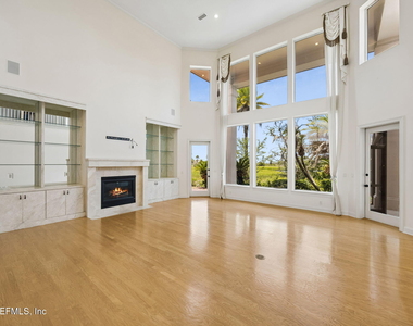 132 Lantern Wick Place - Photo Thumbnail 4
