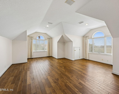 132 Lantern Wick Place - Photo Thumbnail 22
