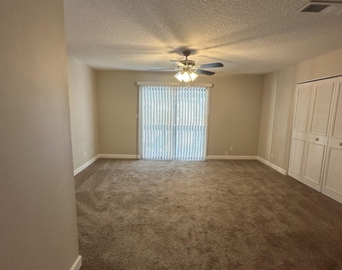 7867 Bahia Vista Court - Photo Thumbnail 33