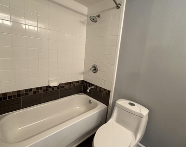 7867 Bahia Vista Court - Photo Thumbnail 23