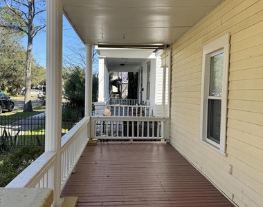 424 E 6th Street - Photo Thumbnail 16