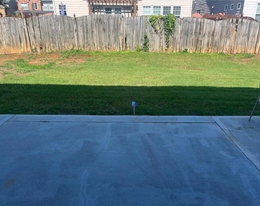 3215 Warbler Way - Photo Thumbnail 23