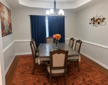 3215 Warbler Way - Photo Thumbnail 4
