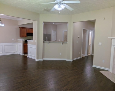 4624 Windale Drive - Photo Thumbnail 5