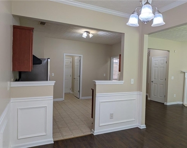 4624 Windale Drive - Photo Thumbnail 8