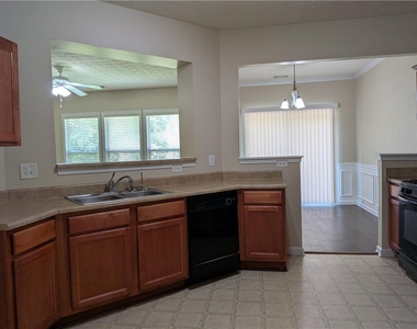 4624 Windale Drive - Photo Thumbnail 10