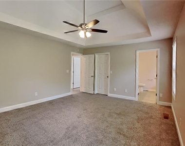 3820 Pheasant Run Trace - Photo Thumbnail 8