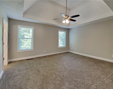 3820 Pheasant Run Trace - Photo Thumbnail 7