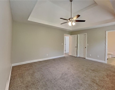3820 Pheasant Run Trace - Photo Thumbnail 9
