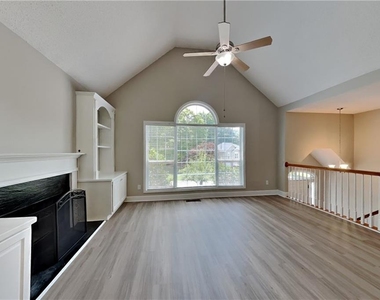 3820 Pheasant Run Trace - Photo Thumbnail 2