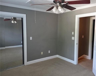 127 Rondak Circle - Photo Thumbnail 14