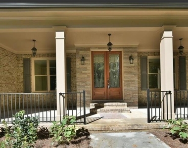 510 Lake Medlock Drive - Photo Thumbnail 1