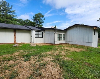 1007 Strawberry Lane - Photo Thumbnail 14