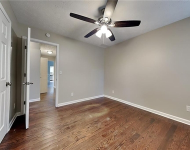 1298 Sierra Ridge Place - Photo Thumbnail 10