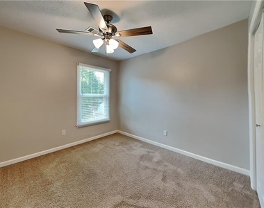 6839 Woodcreek Lane - Photo Thumbnail 12