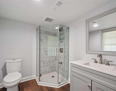 5132 Willow Point Parkway Ne - Photo Thumbnail 28