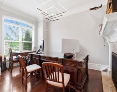 3396 Jamont Boulevard - Photo Thumbnail 4