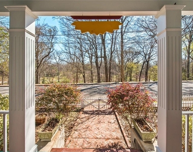 623 Cherokee Avenue Se - Photo Thumbnail 4